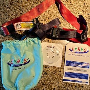 CARES kids fly safe (safety harness)